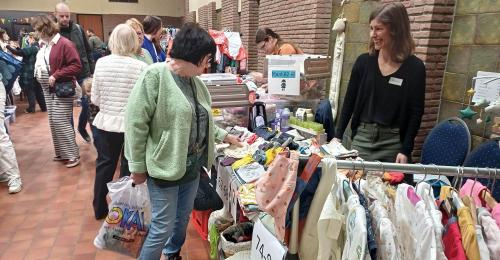 Tweedehandsbeurs Gezinsbond Wilrijk